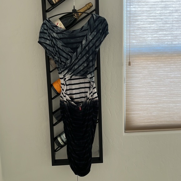 Stretch material - Picture 2 of 2